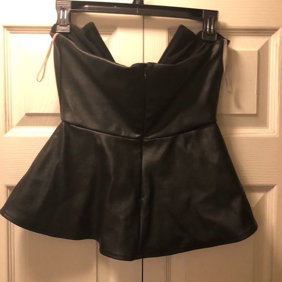 Nookie size 8 peplum top - Picture 2 of 4